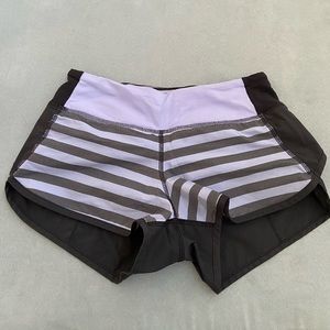 Lululemon shorts size 2